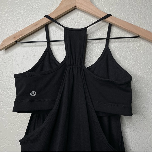 Lululemon No Limits Tank Workout Top Built In Sport Bra Flowy Size 6 - Picture 9 of 13